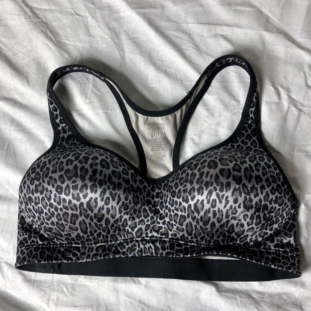 PINK Victoria’s Secret yoga sports bra